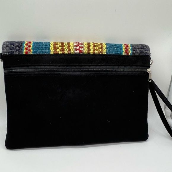 Hand Woven Bag - Picture 3 of 3
